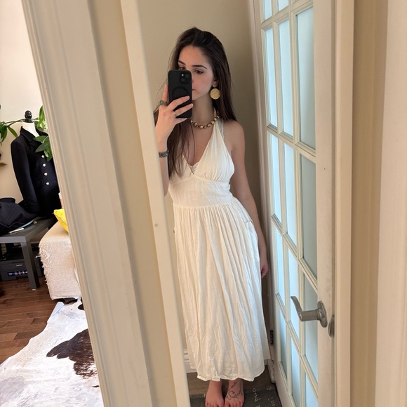 Urban Outfitters Betsy Dress Casual Halter - Picture 4 of 5